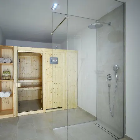 Villa White Barbariga
